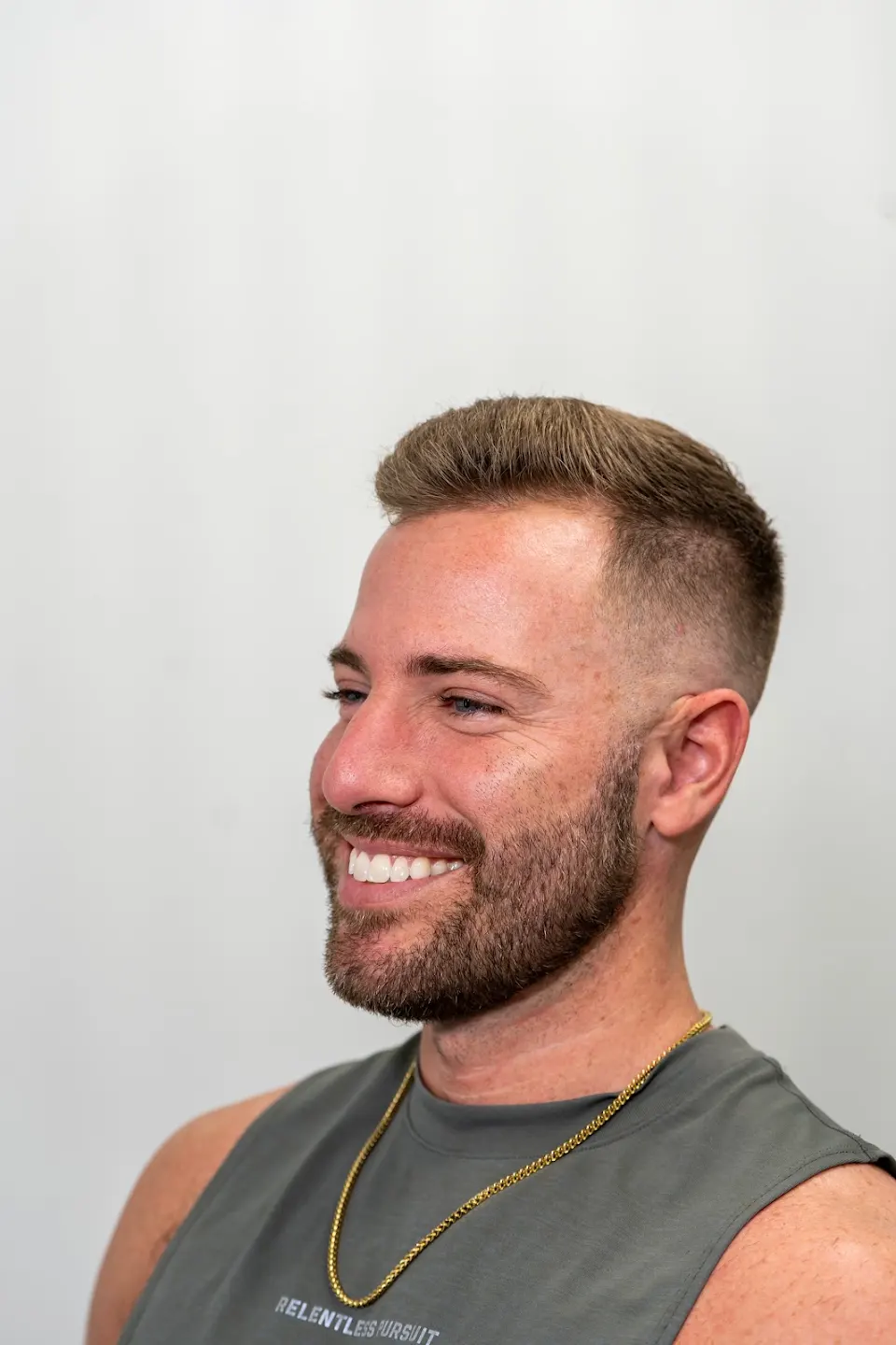 Precision skin fade with a clean blend and textured finish